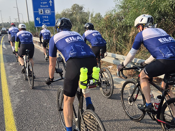 ביגוד HBR Sports בשטח | הדריבק - ביגוד בהפקת סטודיו הדריבק