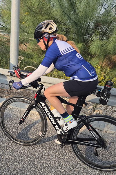 ביגוד HBR Sports בשטח | הדריבק - ביגוד בהפקת סטודיו הדריבק