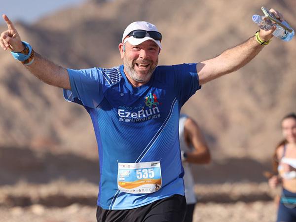 ביגוד HBR Sports בשטח | EzeRun - ביגוד קבוצת EzeRun לעונת 2025