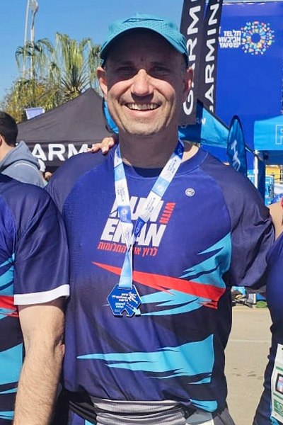 ביגוד HBR Sports בשטח | Run With Eran - ביגוד לקבוצת הריצה Run With Eran
