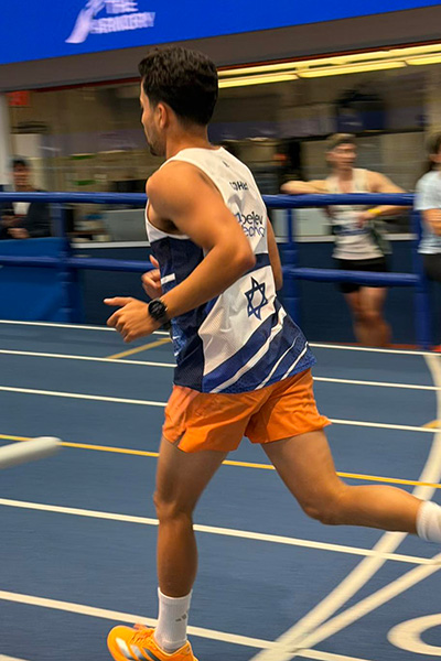 ביגוד HBR Sports בשטח | בלב אחד - ביגוד לנבחרות הריצה והטריאתלון של עמותת בלב אחד