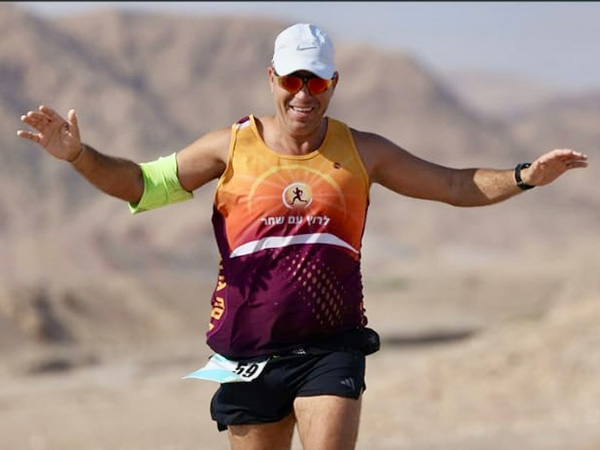 ביגוד HBR Sports בשטח | לרוץ עם שחר - ביגוד מעוצב לקבוצת ׳לרוץ עם שחר׳