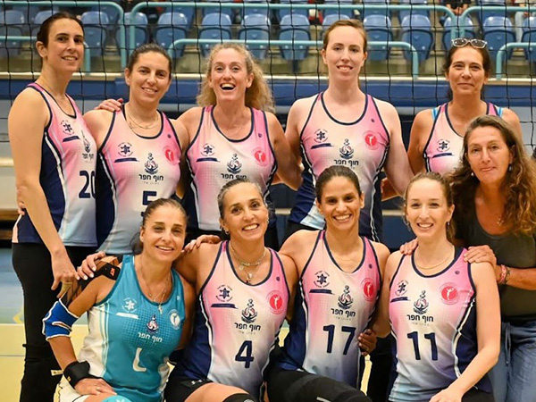 ביגוד HBR Sports בשטח | חוף חפר - ביגוד לקבוצת כדורשת חוף חפר