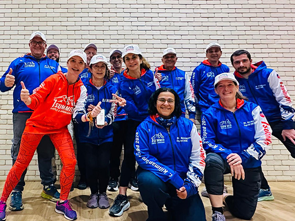 ביגוד HBR Sports בשטח | 7SUMMIT - ביגוד מועדון 7SUMMIT של דניאל וולפסון