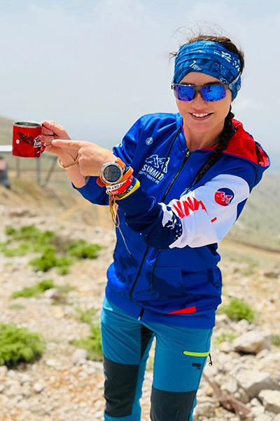 ביגוד HBR Sports בשטח | 7SUMMIT - ביגוד מועדון 7SUMMIT של דניאל וולפסון