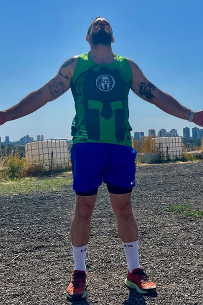 ביגוד HBR Sports בשטח | הדריבק - ניב ארד. ביגוד לתחרות ספרטן