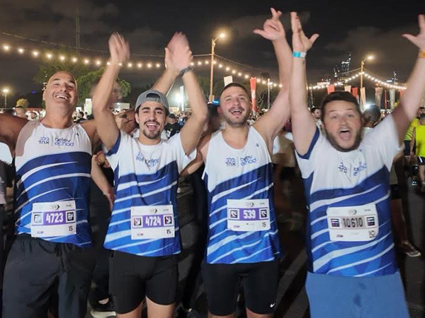 ביגוד HBR Sports בשטח | בלב אחד - ביגוד לנבחרות הריצה והטריאתלון של עמותת בלב אחד