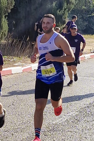 ביגוד לנבחרות הריצה והטריאתלון של עמותת בלב אחד