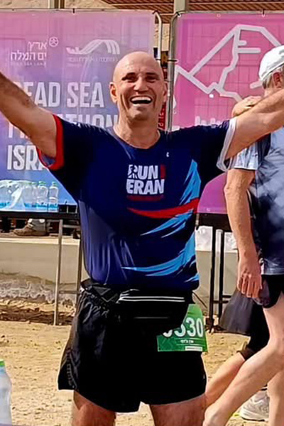 ביגוד לקבוצת הריצה Run With Eran