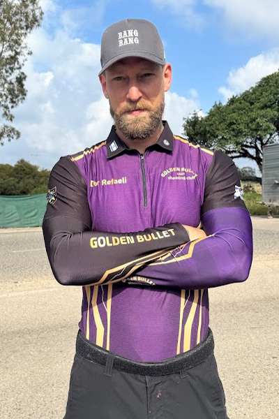 ביגוד למועדון הירי, Golden Bullet