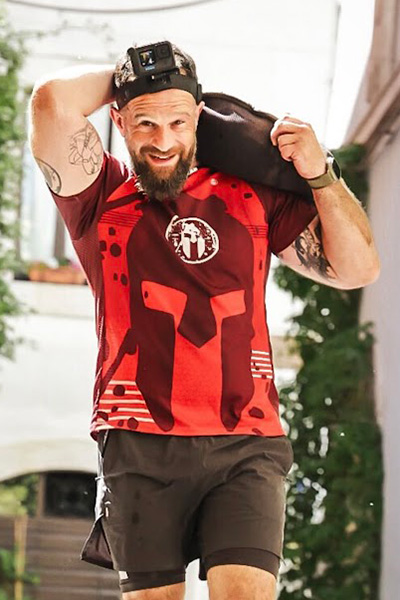 ביגוד HBR Sports בשטח | הדריבק - ניב ארד. ביגוד לתחרות ספרטן