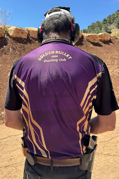 ביגוד למועדון הירי, Golden Bullet