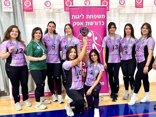 ביגוד HBR Sports בשטח | YarkeShet - ביגוד לקבוצת הכדורשת של ירכא