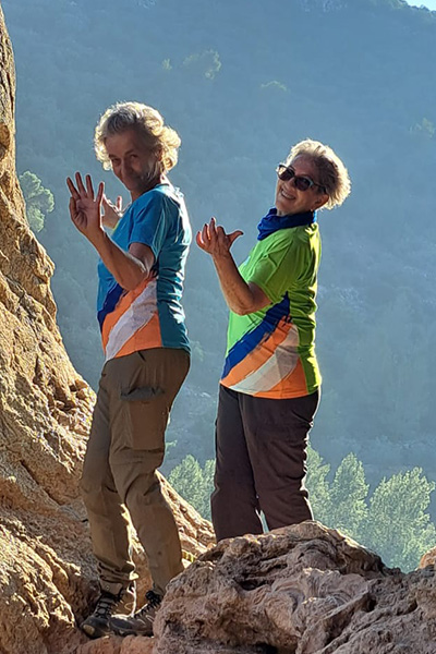 ביגוד HBR Sports בשטח | מועדון נשים מטיילות יחד - ביגוד מועדון נשים מטיילות יחד