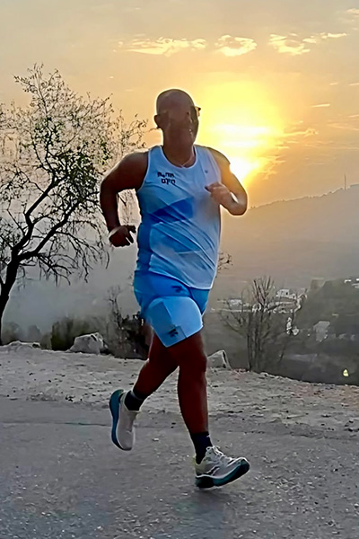 ביגוד HBR Sports בשטח | יניב פלח - קולקציה בעיצוב אישי לקהילת ׳אהבת חינם׳