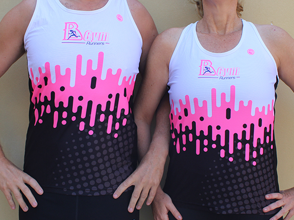 חזית גופיית ריצה גברים ונשים | BGym - ביגוד 2021 לקבוצת BGym ב-3 גרסאות צבע זוהר