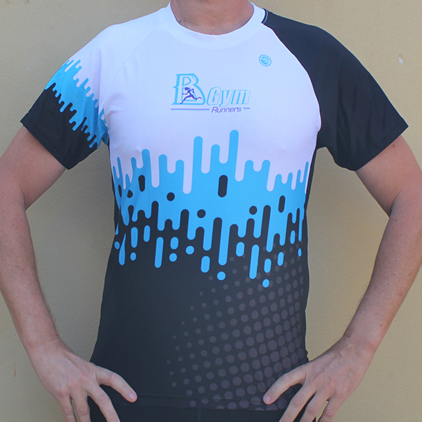 חולצת ריצה דרייפיט בעיצוב קסטום | BGym - ביגוד 2021 לקבוצת BGym ב-3 גרסאות צבע זוהר