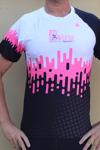חולצת ריצה דרי-פיט בעיצוב קסטום | BGym - ביגוד 2021 לקבוצת BGym ב-3 גרסאות צבע זוהר