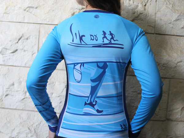 חולצת ריצה ארוכה לנשים | רצים עם איל - ביגוד קבוצת ריצה רצים עם איל