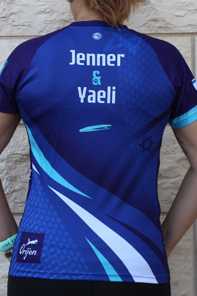 גב חולצת נשים עם שמות | הדריבק - ביגוד נבחרת ישראל DiscDog 2022