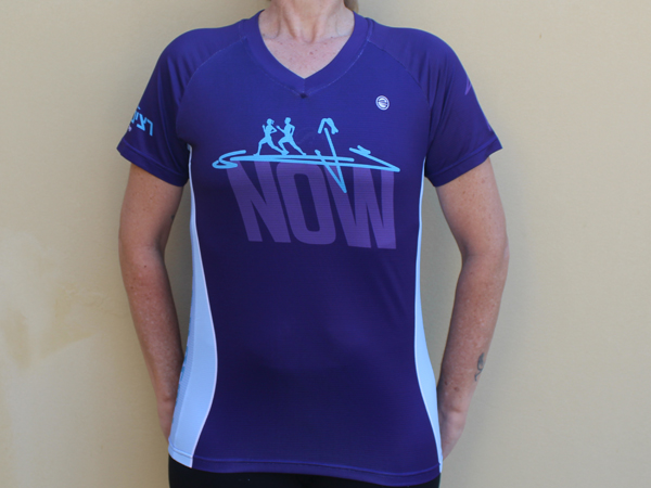 חולצת נשים צאוורון V | Running Now - ביגוד קסטום לקבוצת הריצה Running Now