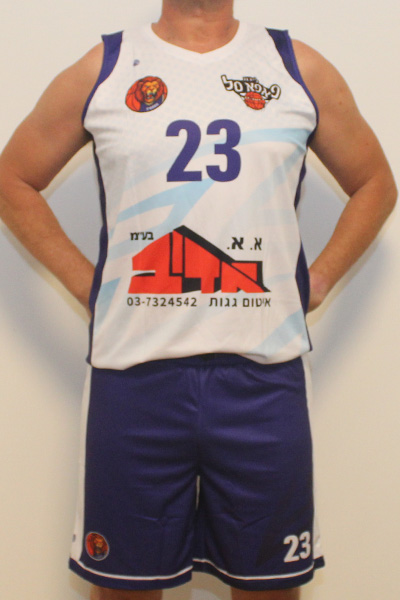 סט ביגוד כדורסל קסטום | המתמיד - סט ביגוד כדורסל לקבוצת המתמיד