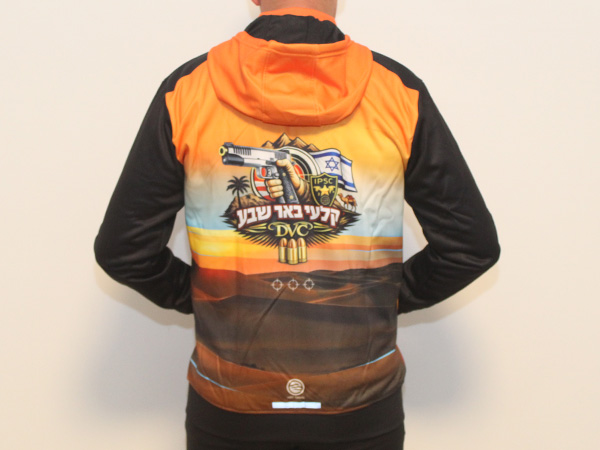 קפוצון קסטום רוכסן מלא עם שם אישי | קלעי באר שבע - ביגוד למועדון הירי של קלעי באר שבע